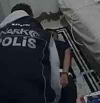 Havadan ve karadan kıskaç: Kayseri polisi torbacıların evini böyle bastı!