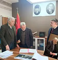 Kayseri Büyükşehir Belediyesi eski Başkanı'ndan dikkat çeken hamle! Kardeşi ile bakın ne yaptıracak?