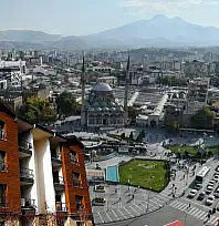 Kayseri'de 500 bin konut için ilk adım atıldı! İmza tarihleri belli oldu