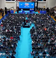 Kayseri'de binlerce kişi bekliyordu! 500 bin konut kurası çekilmeye başlandı