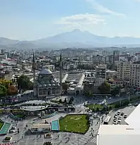 Kayseri'de bugün iki seçim var! Başkanlar belli olacak