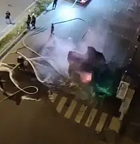 Kayseri'de elektrikli araç bomba gibi patladı... İşte o anlar