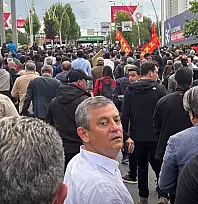 Kayseri'de görevden aldığı isimlerden Özgür Özel'e tam destek