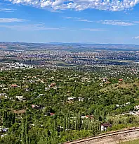 Kayseri'de milyonluk bağlar satışa çıkıyor!