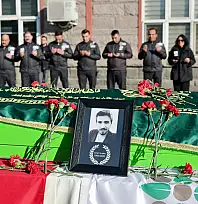 Kayseri'de o isme böyle veda ettiler! Fabrikada duygu dolu anlar