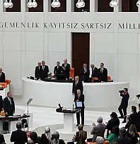 Kayseri'de Rektör olmayacağı kesinleşen isim Meclis'e neden gitti?