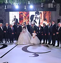 Kayseri'de siyasetin kalbi bu düğünde attı: Büyükkılıç nikahı kıydı, Özhaseki şahit oldu!