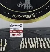 Kayseri'de uluslararası uyuşturucu kurye operasyonu: Midelerinde yarım kilo uyuşturucu çıktı!