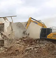 Kayseri'nin sessiz tehlikesi! Bir mahallede daha yıkım başladı