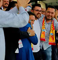 Kayseri protokolü sevinçten dört köşe oldu