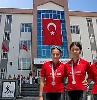 Kayseri Şehit Necmettin Bayraktar Ortaokulundan büyük başarı! Bu kaçıncı