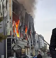 Kayserili Genel Başkan Kocaeli'deki yangının ardından sert çıktı! 'İş kazası değil, planlı cinayet'