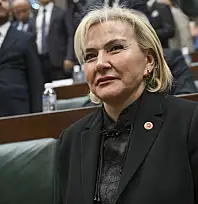 Kayserili Vekil 624 günde 3 parti değiştirdi!