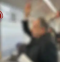 Kayserililer ünlü ismi tramvayda görünce şaşırdı!