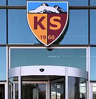 Kayserispor'a imzaya mı gitti? Tesislerde dikkat çeken görüşme: Sol beke yazıyorum!