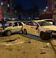 Kızına otomobil çarptı, baba sinir krizi geçirdi