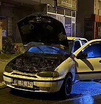 Kontağı çevirdi, otomobil alev aldı! Kayseri'de yangın paniği