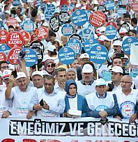 Memurlar iş bırakıyor!