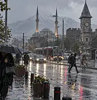 Meteoroloji'den Kayseri'ye gök gürültülü sağanak uyarısı