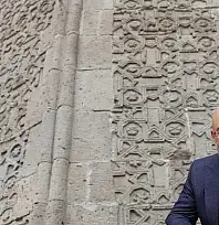 Milletvekili Cıngı'dan dikkat çeken paylaşım: 'Taşla yazılmış ilahi bir eser'