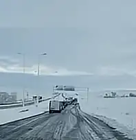 O yollar küçük araçlar ve otobüsler için açıldı