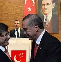 SP İl Başkanı Altun'dan 'Yeni Yol' ortağı Davutoğlu'na tepki: Siyaset hatıralar albümü değil