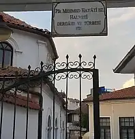 Tekke ziyareti yapan Kayseri eski Milletvekilinden siyaset çıkışı: Herkes maskeyle geziyor!