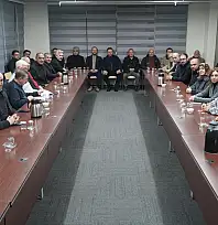 Toplantıya katılmayanlar Katılmayanlar AK Parti Kayseri yönetimi toplandı!