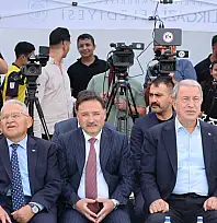 Vali Çiçek Kayseri'de kalacak mı, gidecek mi? Akar'ın sözleri heyecan yarattı