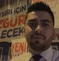 Yeni Parti'den Atatürk posteri açıklaması: 'Provokasyonu reddediyoruz'