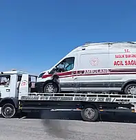 Yürekleri ağızlara getiren ambulans kazasından ilk görüntüler!