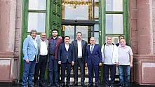 Sahada rakip, masada dost: Kayseri'de anlamlı buluşma