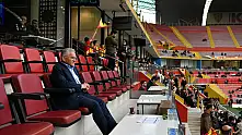 Kayserispor tribününde düşündüren fotoğraflar!