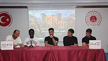 Kayserisporlu futbolculardan çocuk hükümlülere anlamlı ziyaret