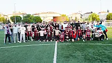 Kızılırmakspor 3 kırmızı karta rağmen şampiyon oldu