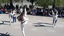 Kayseri'deki o okulda kartal dansı!