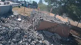Bağlantıları hatalı çıktı! Kayseri'deki şadırvan yıkıldı