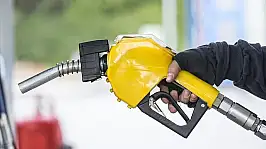Beklenen oldu! Motorine 7.17 TL indirim geldi