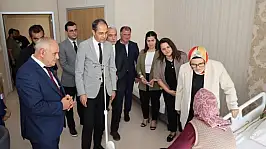 Kayseri'de dikkat çeken hastane ziyareti!
