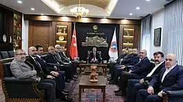 Kayseri'nin önde gelen isimlerinden Vali Çiçek'e ziyaret