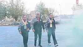 Avrupa Şampiyonu ve ikincisi coşkuyla karşılandı