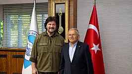 Kayseri'de Ahmet Şafak rüzgârı: Önce ziyaret, sonra konser