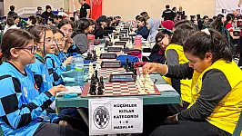 Kayseri'de satranç turnuvası başladı!