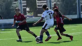 Kayseri'de U15 Kızlar Ligi'nde nefes kesen mücadele! 3-1 sona erdi