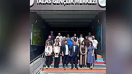 Talas Gençlik Merkezi'nde toplantı! Yeni dönem planı masaya yatırıldı