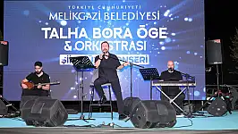 Talha Bora Öge'den Kayseri'de unutulmaz gece