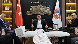 Vali Çiçek, makamında GÖKTİM KartalAir Takımını kabul etti