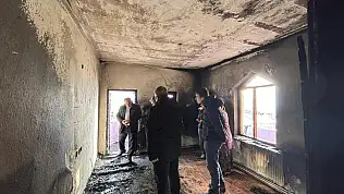 Kayseri'de panik dolu anlar! Ev kullanılamaz hale geldi