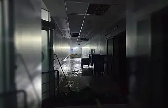 Ameliyathane ve yoğun bakımı su bastı