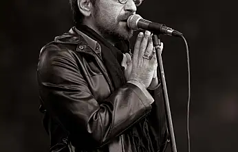 Aşk şarkıları Sevgililer Günü'ne özel Kayseri'de yankılanacak